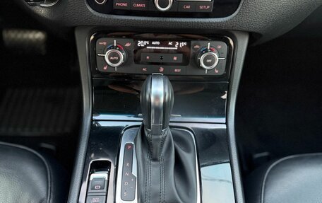 Volkswagen Touareg III, 2011 год, 1 749 000 рублей, 20 фотография