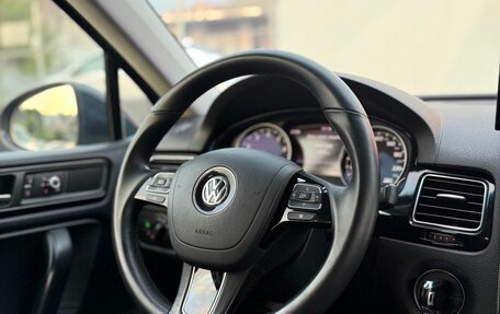 Volkswagen Touareg III, 2011 год, 1 749 000 рублей, 23 фотография