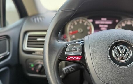 Volkswagen Touareg III, 2011 год, 1 749 000 рублей, 26 фотография
