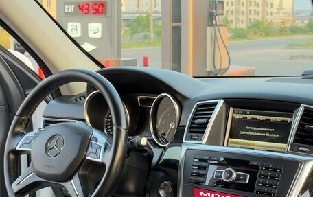 Mercedes-Benz M-Класс, 2014 год, 2 650 000 рублей, 14 фотография
