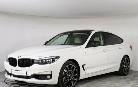 BMW 3 серия, 2018 год, 2 299 000 рублей, 2 фотография