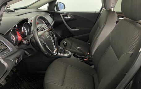 Opel Astra J, 2012 год, 690 000 рублей, 11 фотография