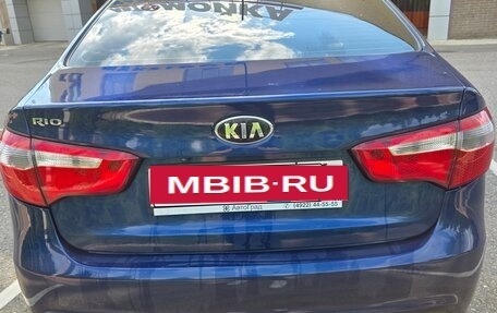 KIA Rio III рестайлинг, 2015 год, 940 000 рублей, 2 фотография