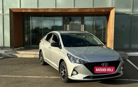 Hyundai Solaris II рестайлинг, 2020 год, 1 554 000 рублей, 3 фотография
