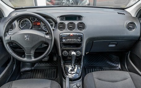 Peugeot 408 I рестайлинг, 2013 год, 436 900 рублей, 7 фотография