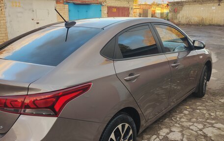 Hyundai Solaris II рестайлинг, 2018 год, 1 270 000 рублей, 1 фотография