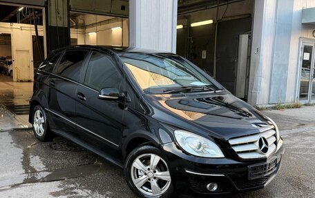 Mercedes-Benz B-Класс, 2009 год, 587 000 рублей, 1 фотография