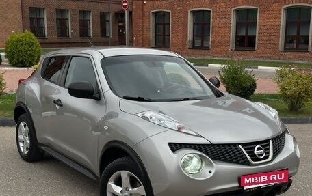 Nissan Juke II, 2013 год, 990 000 рублей, 3 фотография