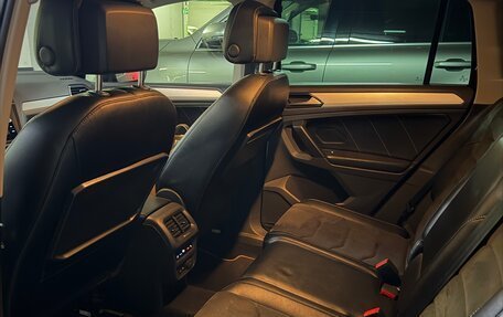 Volkswagen Tiguan II, 2018 год, 2 900 000 рублей, 5 фотография