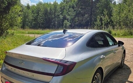 Hyundai Sonata VIII, 2021 год, 2 500 000 рублей, 3 фотография