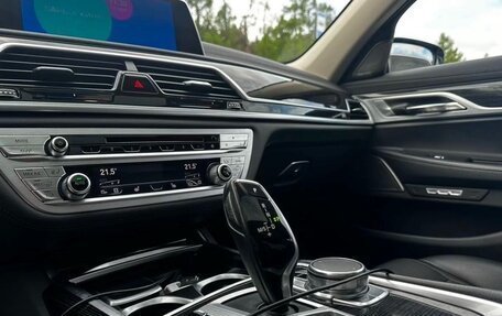 BMW 7 серия, 2017 год, 3 950 000 рублей, 11 фотография