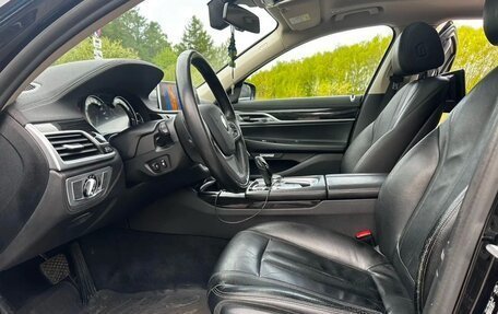 BMW 7 серия, 2017 год, 3 950 000 рублей, 10 фотография