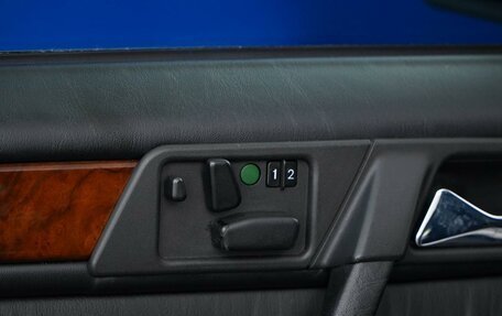 Mercedes-Benz E-Класс, 1993 год, 5 350 000 рублей, 19 фотография