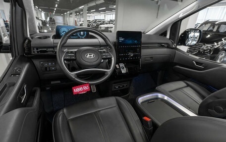 Hyundai Staria, 2024 год, 5 750 000 рублей, 7 фотография