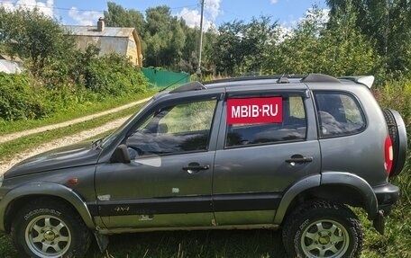 Chevrolet Niva I рестайлинг, 2004 год, 250 000 рублей, 3 фотография