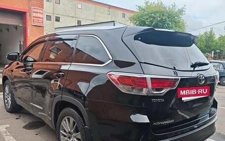 Toyota Highlander III, 2014 год, 2 800 000 рублей, 3 фотография