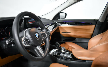 BMW 6 серия, 2018 год, 3 090 000 рублей, 11 фотография