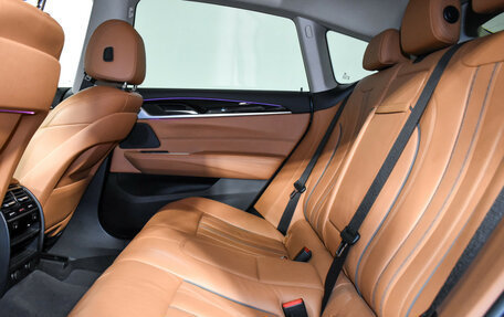 BMW 6 серия, 2018 год, 3 090 000 рублей, 15 фотография
