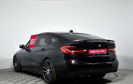 BMW 6 серия, 2018 год, 3 090 000 рублей, 9 фотография