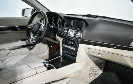 Mercedes-Benz E-Класс, 2014 год, 1 878 960 рублей, 15 фотография