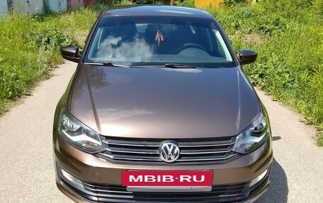 Volkswagen Polo VI (EU Market), 2015 год, 850 000 рублей, 4 фотография