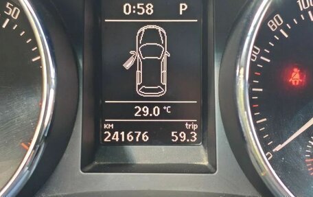 Skoda Yeti I рестайлинг, 2013 год, 720 000 рублей, 25 фотография