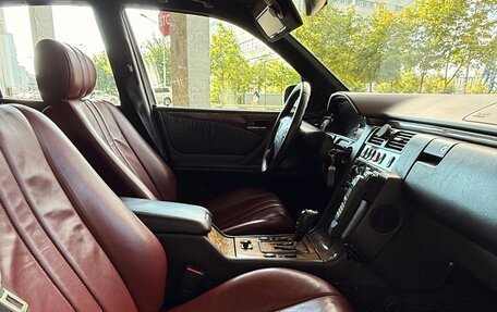 Mercedes-Benz E-Класс, 2001 год, 755 555 рублей, 11 фотография