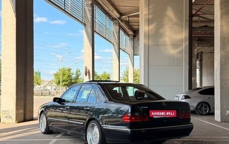 Mercedes-Benz E-Класс, 2001 год, 755 555 рублей, 6 фотография