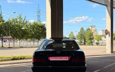 Mercedes-Benz E-Класс, 2001 год, 755 555 рублей, 7 фотография