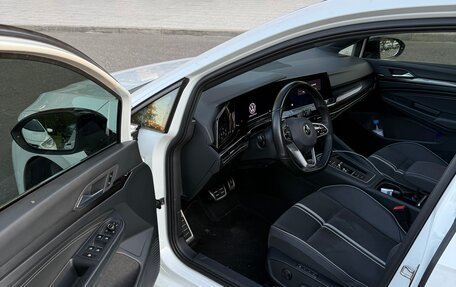 Volkswagen Golf VIII, 2021 год, 2 670 000 рублей, 8 фотография
