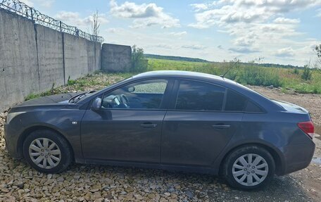 Chevrolet Cruze II, 2011 год, 510 000 рублей, 2 фотография