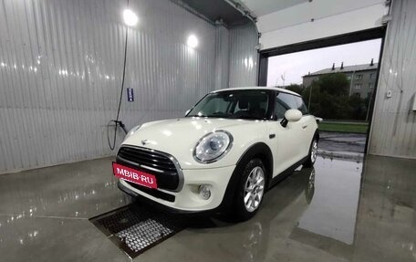 MINI Hatch, 2015 год, 1 175 000 рублей, 7 фотография