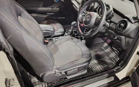 MINI Hatch, 2015 год, 1 175 000 рублей, 18 фотография