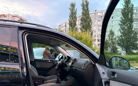 Volkswagen Tiguan I, 2010 год, 700 000 рублей, 10 фотография