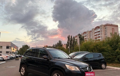 Volkswagen Tiguan I, 2010 год, 700 000 рублей, 3 фотография