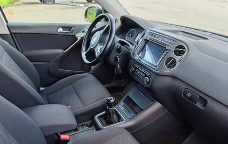 Volkswagen Tiguan I, 2013 год, 878 000 рублей, 7 фотография