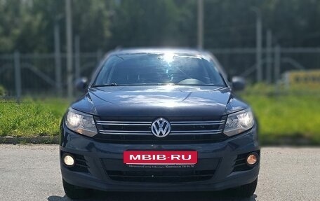 Volkswagen Tiguan I, 2013 год, 878 000 рублей, 2 фотография