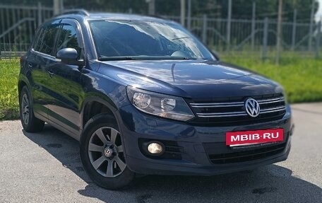 Volkswagen Tiguan I, 2013 год, 878 000 рублей, 3 фотография