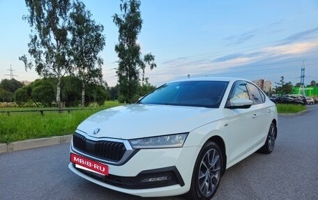 Skoda Octavia IV, 2021 год, 2 250 000 рублей, 2 фотография
