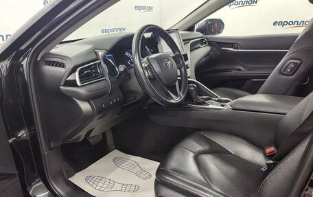 Toyota Camry, 2023 год, 3 231 900 рублей, 8 фотография