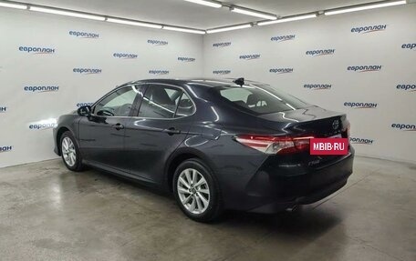 Toyota Camry, 2023 год, 3 231 900 рублей, 4 фотография
