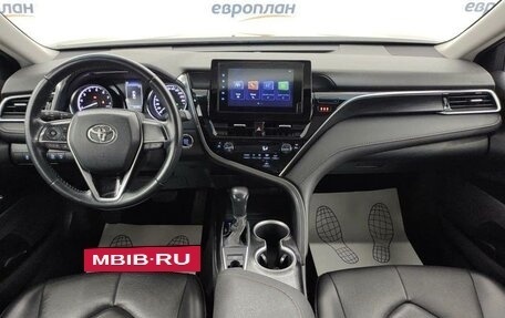 Toyota Camry, 2023 год, 3 231 900 рублей, 5 фотография