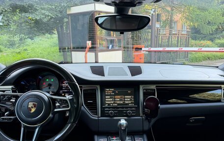 Porsche Macan I рестайлинг, 2015 год, 2 350 000 рублей, 6 фотография