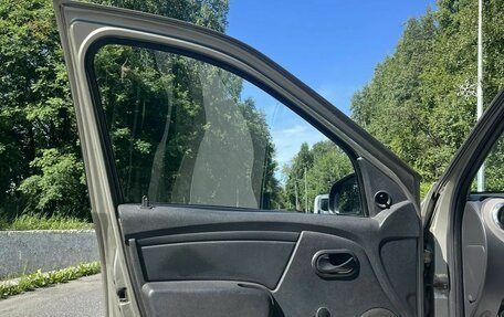 Renault Logan I, 2013 год, 290 000 рублей, 7 фотография