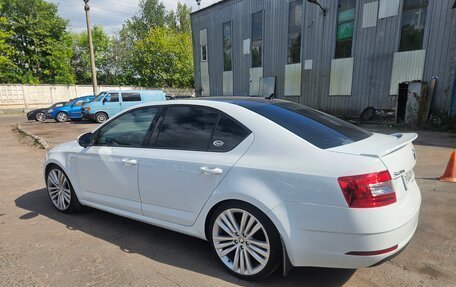 Skoda Octavia, 2017 год, 1 850 000 рублей, 5 фотография