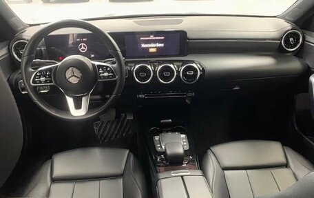 Mercedes-Benz A-Класс, 2022 год, 2 254 000 рублей, 7 фотография