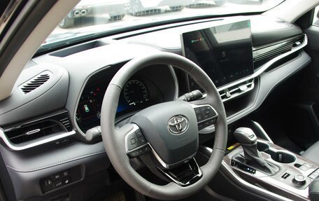 Toyota Highlander, 2026 год, 5 570 000 рублей, 6 фотография