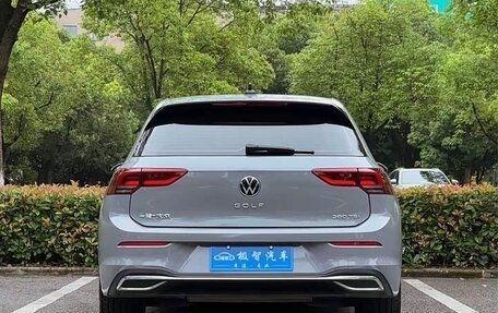 Volkswagen Golf VIII, 2023 год, 1 950 000 рублей, 6 фотография
