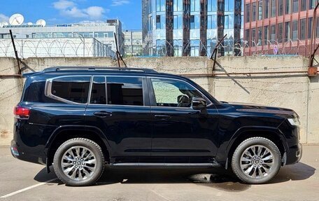 Toyota Land Cruiser, 2025 год, 13 700 000 рублей, 3 фотография