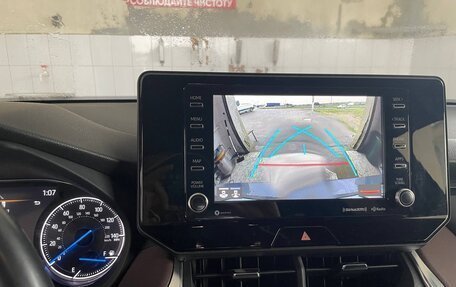 Toyota Venza, 2021 год, 4 000 000 рублей, 6 фотография
